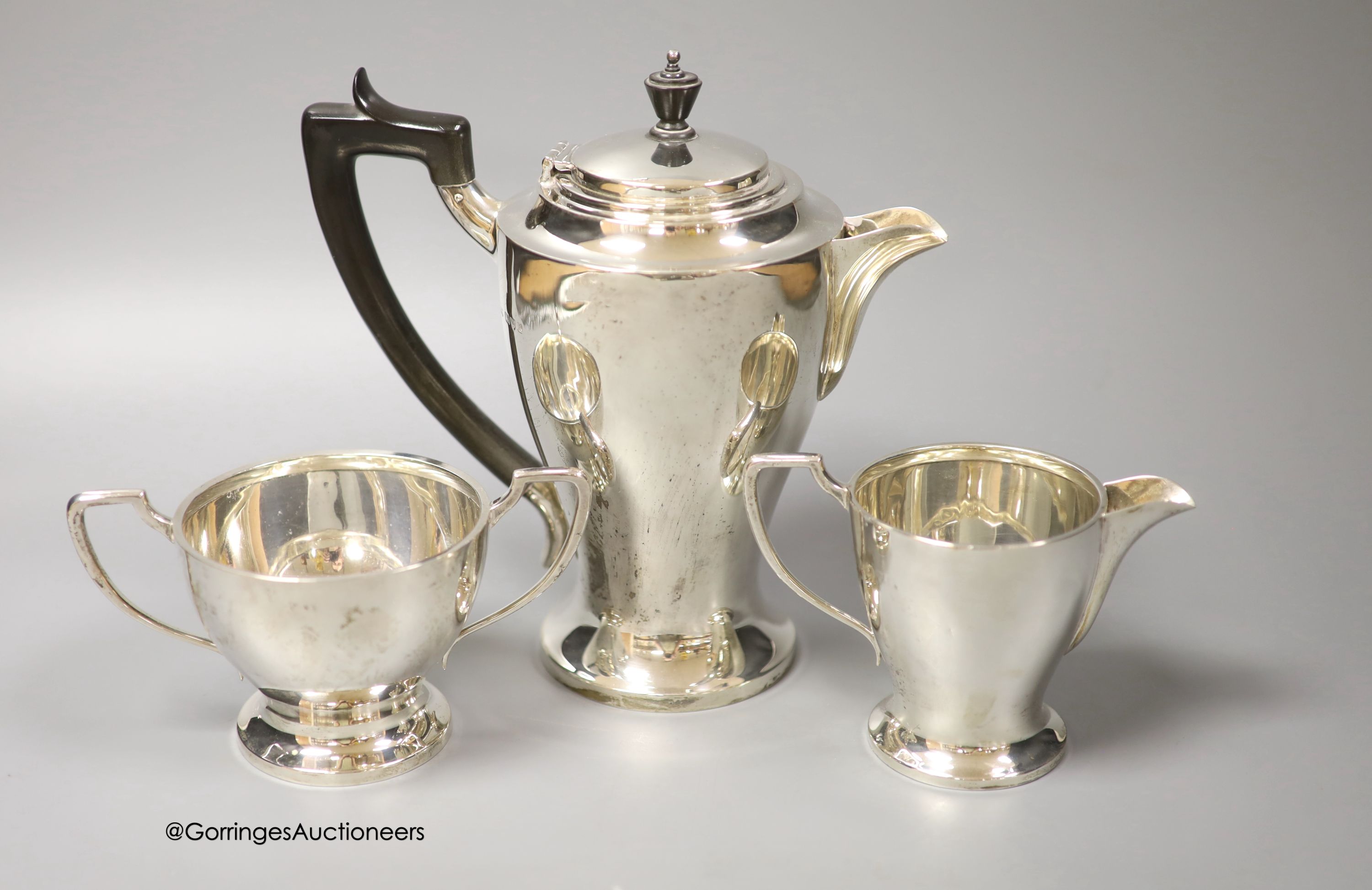 A George V silver three piece tea set, S. Blanckensee & Sons Ltd, Chester, 1933